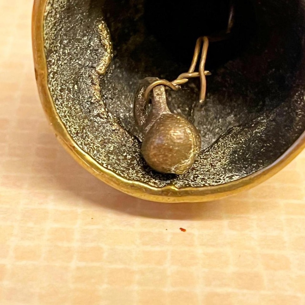 Vintage Brass Welsh Lady Bell - Picture 4 of 4